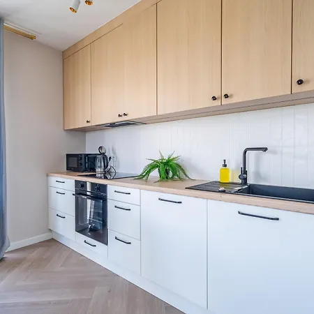 Starowiejska 67a Garaz By Perfect 27 Gdańsk