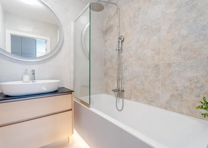 Starowiejska 67a Garaz By Perfect 27 Gdańsk